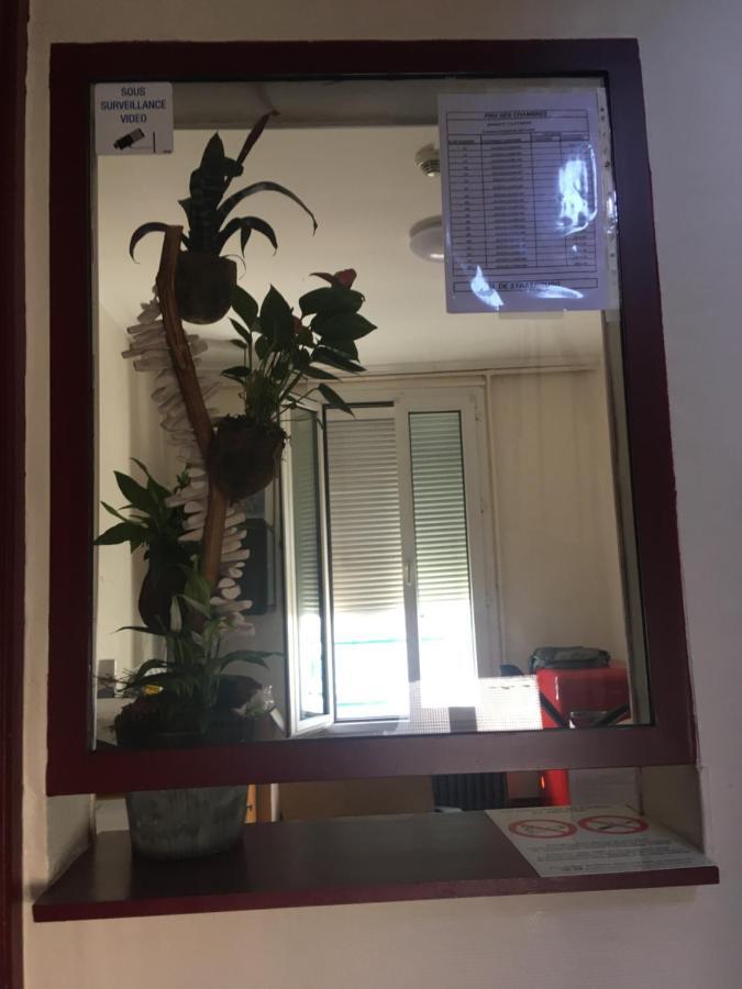 Hotel De Strasbourg Aulnay-sous-Bois Exteriér fotografie